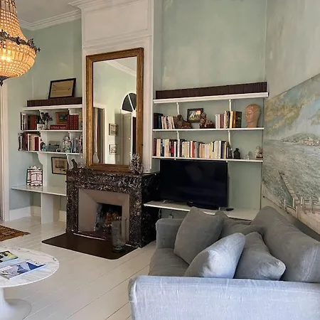 Maison De Charme A *